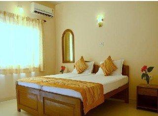 White Orchid Resort Candolim Bagian luar foto